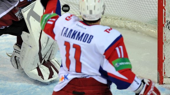 Vienīgā aviokatastrofā izdzīvojušā 'Lokomotiv' hokejista Gaļimova stāvokli izdevies stabilizēt Vienīgā aviokatastrofā izdzīvojušā 'Lokomotiv' hokejista Gaļimova stāvokli izdevies stabilizēt