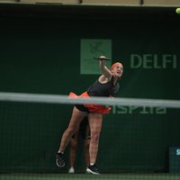 'French Open': Ostapenko pārvar arī dubultspēļu pirmo kārtu