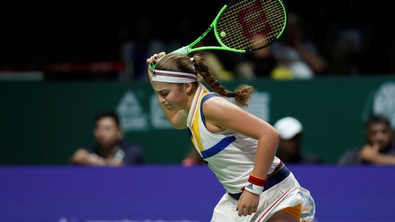 Teniss, WTA finālturnīrs: Jeļena Ostapenko - Garvinje Mugurusa - 11