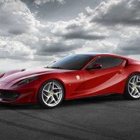 Visjaudīgākais 'Ferrari' – 800 zirgspēku 'Superfast' modelis
