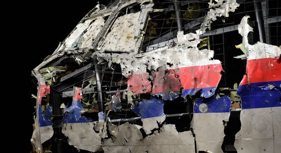 Izmeklētāji aicina Krievijas iedzīvotājus sniegt informāciju par MH17 notriekšanu