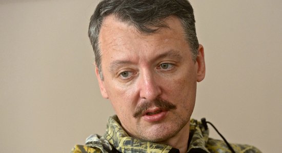 Ukrainā kaujinieku rindās vairojas panika; Strelkovs centies bēgt