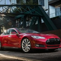 'Tesla' ātrāk iecerējis sasniegt mērķi ar pusmiljona saražoto auto gadā