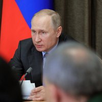 Krievija ražos aizliegtās raķetes, ja ASV izstāsies no kodollīguma, paziņo Putins