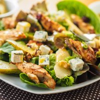 16 rudenīgu salātu receptes, kas liks gavilēt garšas kārpiņām