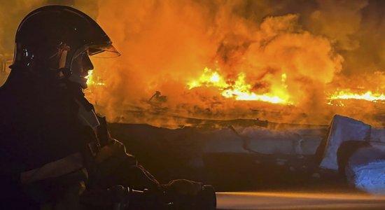 Dronu triecienā Ukrainas Donavas ostām seši ievainotie; Okupanti ziņo par 24 Krimā cietušajiem