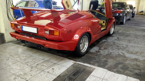 Lamborghini Countach 25th Anniversary