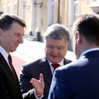 Порошенко: Латвия — эффективный адвокат Украины в Евросоюзе
