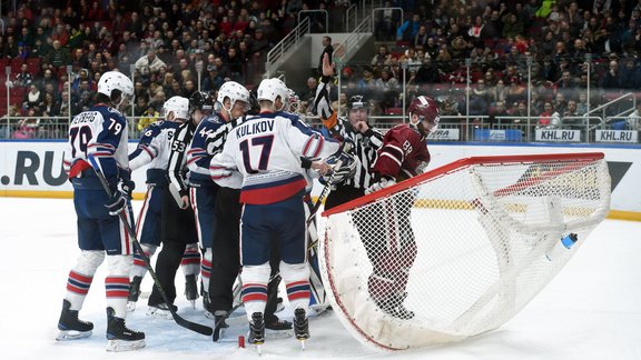 Hokejs, KHL spēle: Rīgas Dinamo - Ņeftehimik - 12