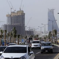 Bloomberg: Саудовская Аравия отказывается от нефти