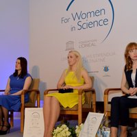 Stipendijas 'Sievietēm zinātnē' pasniedz ķīmiķei un materiālzinātņu un dabaszinātņu pētniecēm