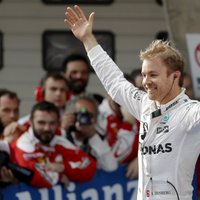 Rosbergs triumfē arī trešajā F-1 sezonas posmā