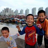 В Китае могут отменить политику "одна семья — один ребенок"