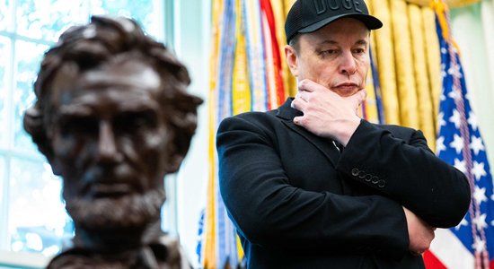 Āris Jansons: Maskam nokrīt maska