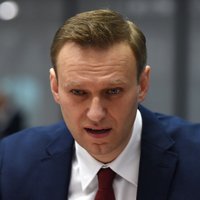Лечащий врач Навального: "Его надо спасать"