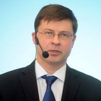 Страуюма: Домбровскису предложат пост вице-президента ЕК