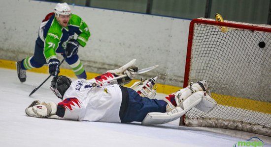 Saulietim četri vārti 'Mogo' graujošā uzvarā 'play-off' otrajā spēlē