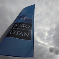 NATO aicina Maķedoniju uzsākt iestāšanās sarunas