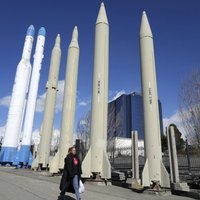 Irāna aizvada slepenas sarunas ar Krieviju un Ķīnu par raķešu degvielas piegādēm