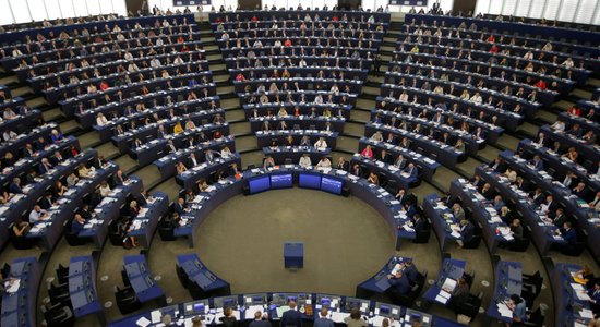 Европарламент готовит иск против ЕК из-за денег для Венгрии