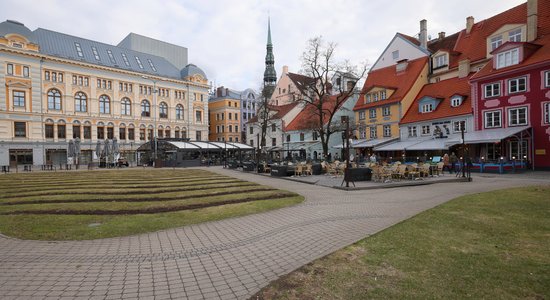 Vecrīga bez tūristiem. Uzņēmēji izdzīvošanas receptes meklējumos