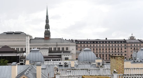 SEB palielinājusi Latvijas IKP pieauguma prognozi šim gadam līdz 4,3%