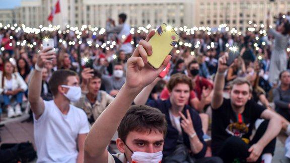 Protesti Minskā 