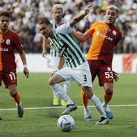 'Žalgiris' futbolisti Čempionu līgas mačā šokē Turcijas grandu 'Galatasaray'