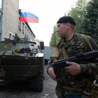 Luhanskas apgabalā atrodas 20 tanki un 122 bruņumašīnas no Krievijas, paziņo Nacionālā gvarde