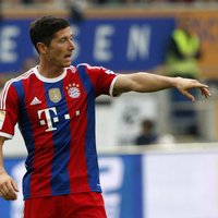 Levandovskis guvis pirmos vārtus 'Bayern' labā