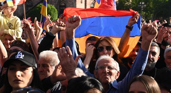 В Ереване на акции протеста против делимитации границы с Азербайджаном задержаны более 150 человек