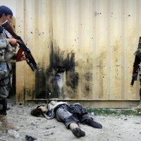 Afganistānas policijā iefiltrējies talibs nošauj 10 policistus