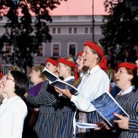 Foto: Bastejkalnu ar koru klasiku pieskandina Dziesmu un deju svētku ieskaņas koncerts
