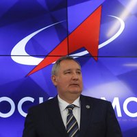Putins atlaidis 'Roskosmos' ģenerāldirektoru Dmitriju Rogozinu