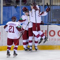 Latvijas U-20 hokejisti pagarinājumā gūst svarīgu uzvaru pār Baltkrieviju