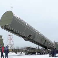 CNN: Krievija neveiksmīgi testējusi kodolraķeti 'Sarmat', kad Baidens bija Kijivā