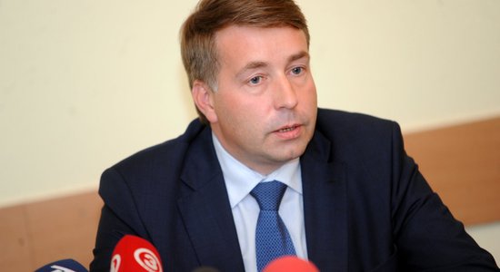Министр: в работе Логинова были плюсы и минусы, но порт развивался