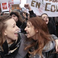 Французский сенат легализовал однополые браки