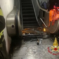 Десятки людей пострадали из-за обрушения эскалатора в Риме перед матчем "Рома" — ЦСКА