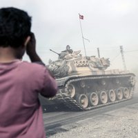 Sīrijas robežu šķērsojuši vēl desmit Turcijas tanku