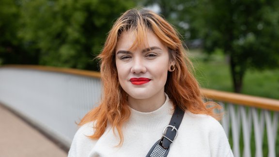 Selma Teodora Levrence: kā "nesaiet deputātā" un palikt cilvēkam?