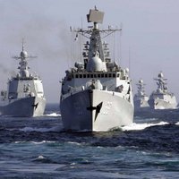 Ķīna un Krievija sāk militārās mācības Dienvidķīnas jūrā