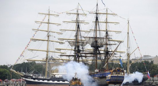 Fotoreportāža: 'Tall Ships races' organizētāji priecājas par atgriešanos Rīgā