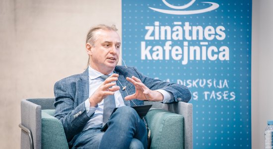 Profesors Andrejs Ērglis: Pirmoreiz vēsturē cilvēku dzīvības tiek vērtētas augstāk par IKP