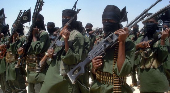 "Аш-Шабаб" взорвала ресторан в Сомали: минимум 13 погибших