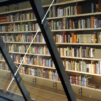 Latvijas Nacionālajai bibliotēkai dāvinās ārzemēs iznākušās Latvijas autoru grāmatas