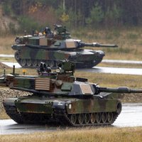 США могут разместить в Балтии тяжелую военную технику