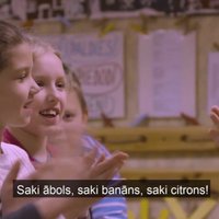 Dokumentālās filmas 'Turpinājums' varoņi: mazā skolniecīte Anete no Vecpiebalgas