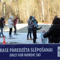 Foto: Siguldas saldētās distanču slēpošanas trases atklāšana un pirmie starti