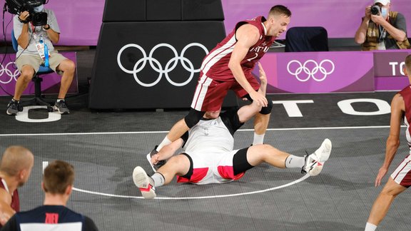 Tokijas olimpiskās spēles, 3x3 basketbola fināls: Latvija - KOK